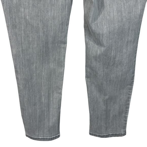 Chico’s SZ 2 (Large/12) Jeggings Jeans Pull-On Stretch Mid-Rise Rear Pocket Gray - Picture 5 of 7